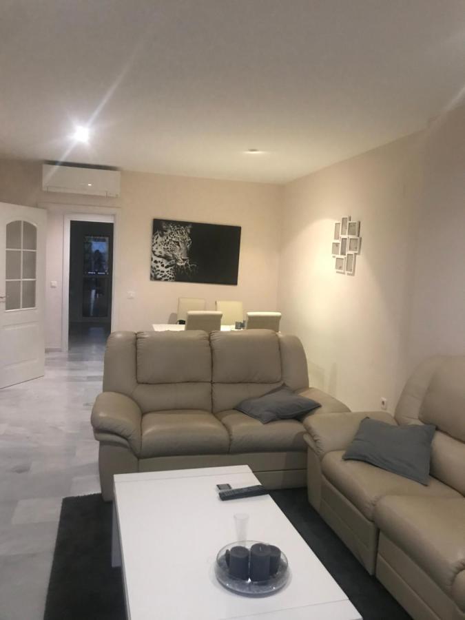 Mi Capricho Apartment Михас Екстериор снимка